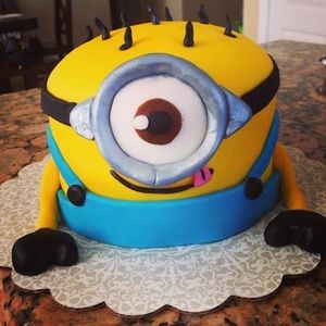 Meet your Posher, Holly lyn